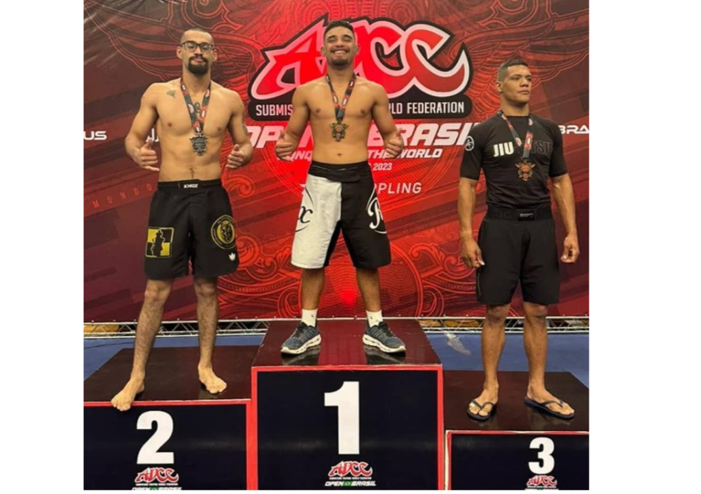 Lutador guaxupeano foi o campeão em um dos maiores eventos de submission do mundo