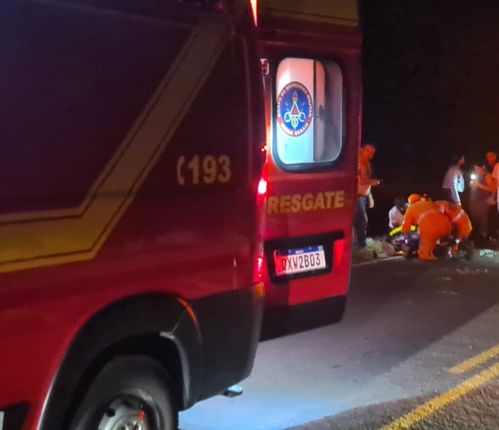 Motociclista fica gravemente ferido em acidente na rodovia entre Alfenas e Serrania