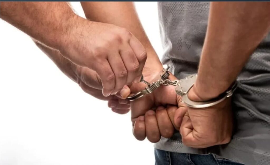 Homem foragido da Justiça é preso pela Polícia Militar em Guaranésia