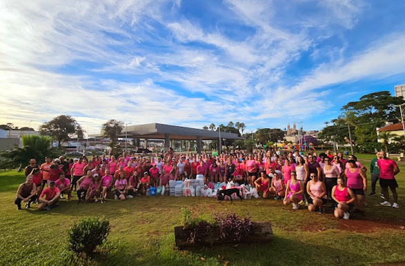 Força feminina toma as ruas de Guaxupé em evento esportivo solidário