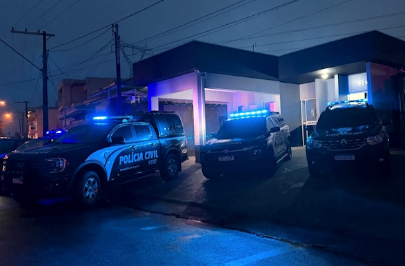 Seis pessoas são presas durante operação contra tráfico de drogas em Nova Resende