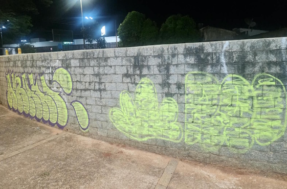 GCM de Guaxupé prende dois homens por pichar Praça de Esportes Radicais